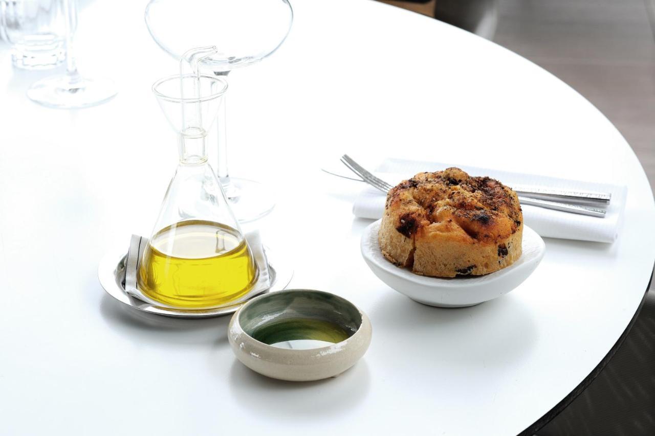 Thalazur Bandol Ile Rousse - Hotel & Spa Bagian luar foto